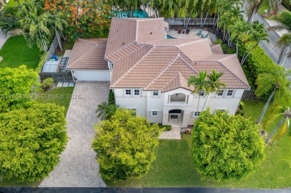 8425 SW 138th St Palmetto Bay, FL 33158