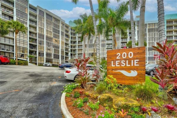 200 Leslie #1128 Hallandale Beach, FL 33009