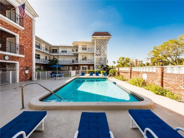 2340 NE 9th St #210 Fort Lauderdale, FL 33304 2340 NE 9th St #210 Fort Lauderdale, FL 33304