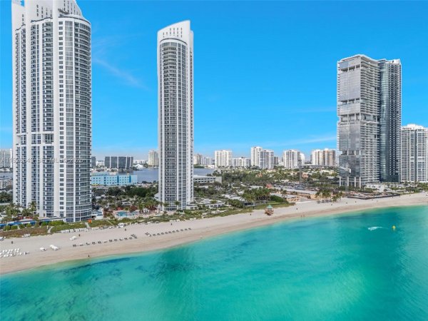 18201 Collins Ave #3907 Sunny Isles Beach, FL 33160