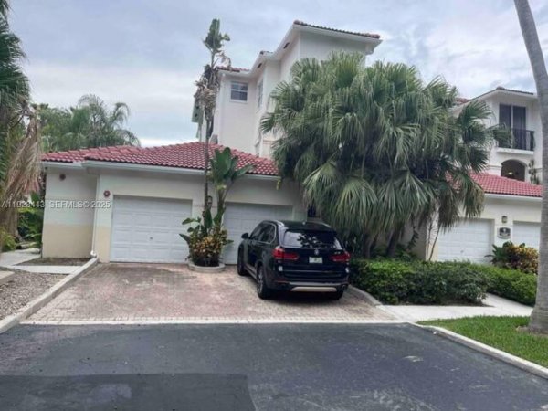 3205 NE 184th St #9302 Aventura, FL 33160