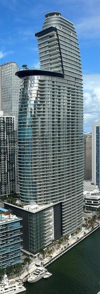 300 Biscayne Blvd Way #1909 Miami, FL 33131