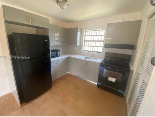 6747 NW 5th Ct #2 Miami, FL 33150