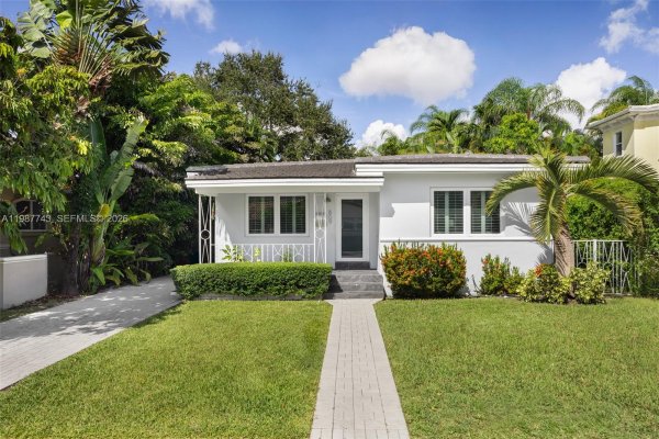 809 Angelo Ave Coral Gables, FL 33134