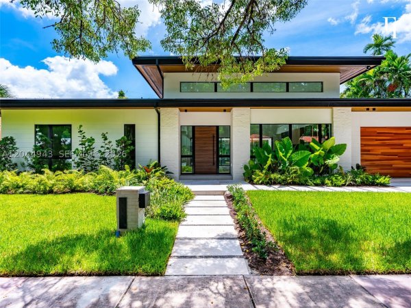 1111 Alberca St Coral Gables, FL 33134