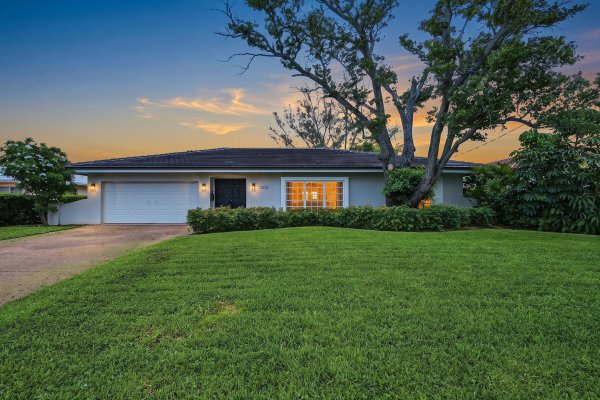 3315 NE 42nd Fort Lauderdale, FL 33308