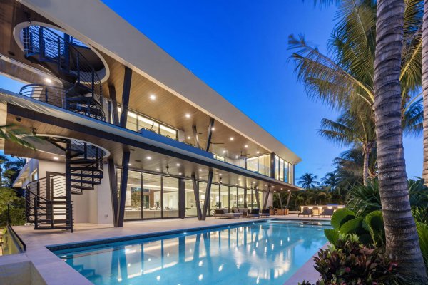 600 Solar Isle Dr Fort Lauderdale, FL 33301
