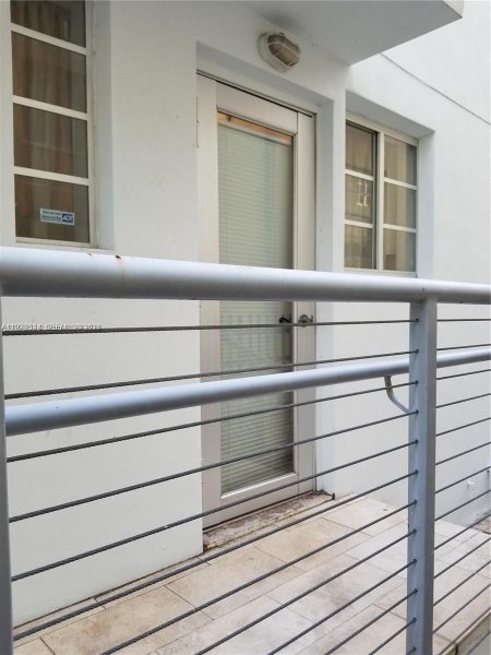 1045 Meridian Ave #5 Miami Beach, FL 33139