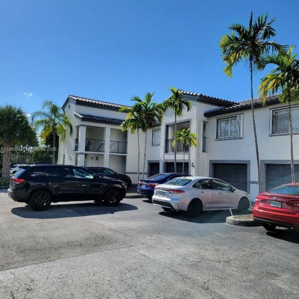 4370 NW 107th Ave #107 Doral, FL 33178