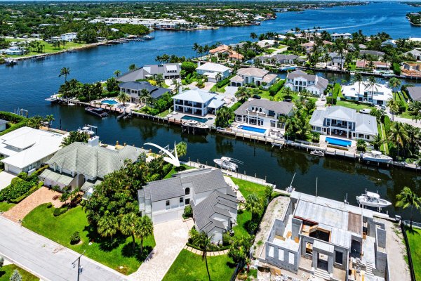 12 Inlet Cay Ocean Ridge, FL 33435