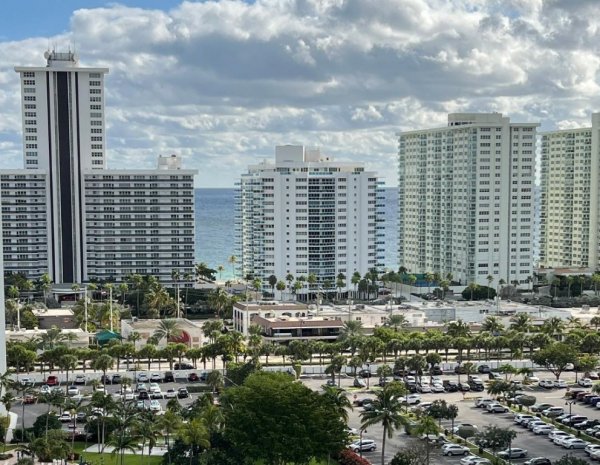 3200 NE 36th St #1719 Fort Lauderdale, FL 33308