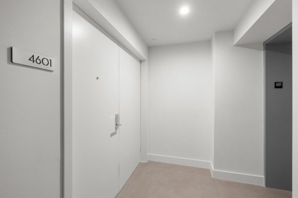 700 NE 24th #4601 Miami, FL 33137