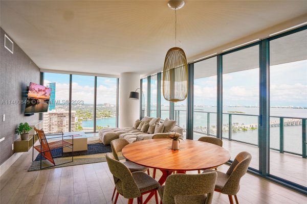 3131 NE 7th Ave #2606 Miami, FL 33137