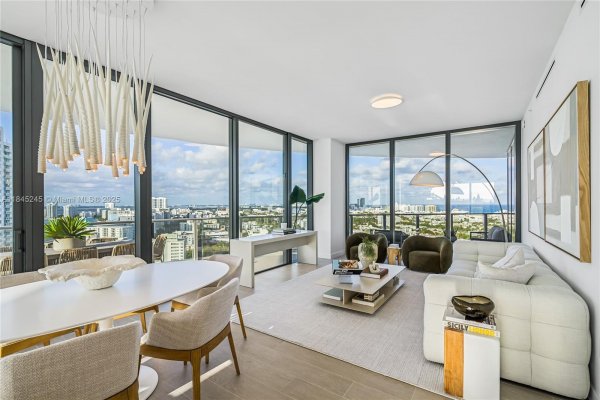 500 Alton #2305/06 Miami Beach, FL 33139 500 Alton #2305/06 Miami Beach, FL 33139