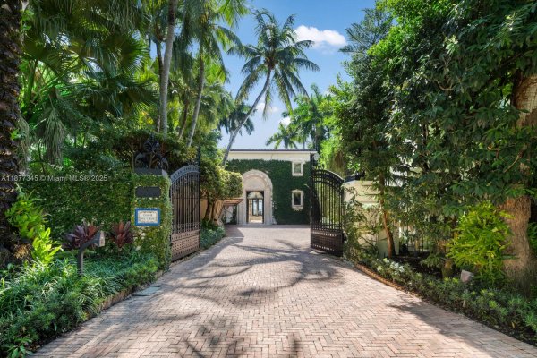 4 Palm Ave Miami Beach, FL 33139