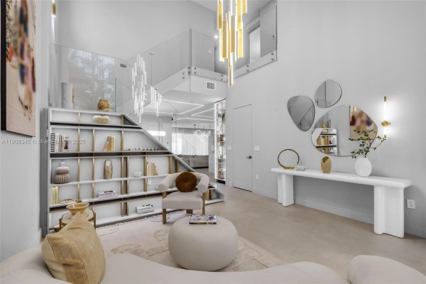 7533 NW 98th Ct #7533 Doral, FL 33178