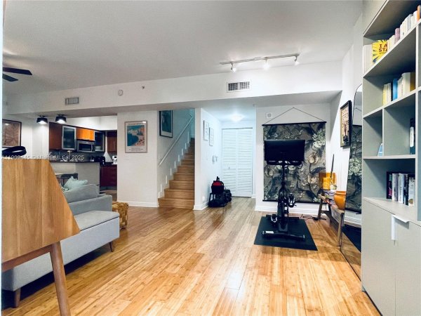 888 S Douglas Rd #119 Coral Gables, FL 33134