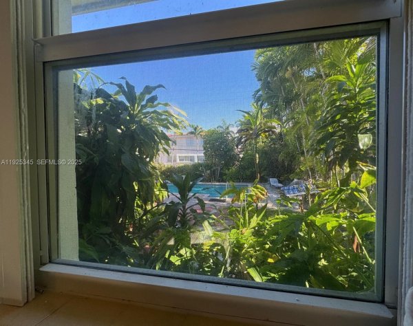 Undisclosed Address Bay Harbor Islands, FL 33154