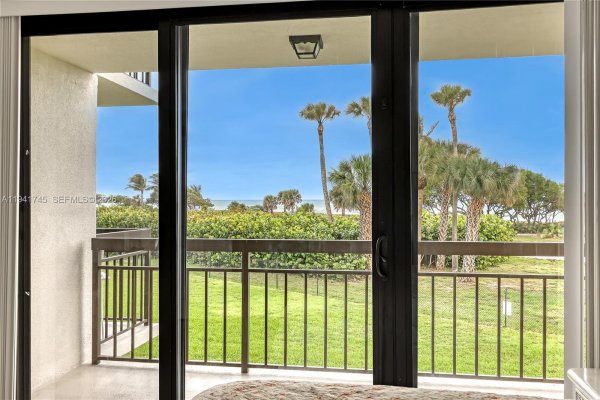 701 S Seas Dr #206 Jupiter, FL 33477