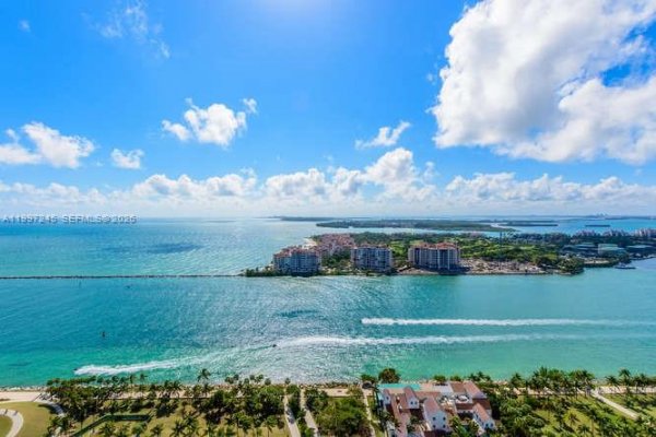 100 S Pointe Dr #3101 Miami Beach, FL 33139