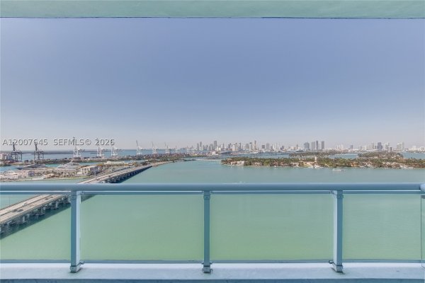 540 West Ave #2112 Miami Beach, FL 33139