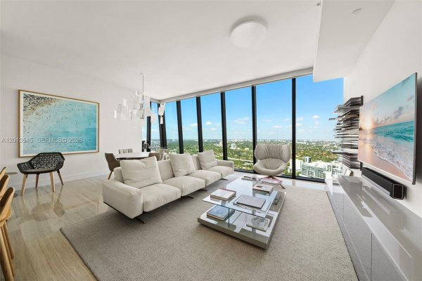 1451 Brickell Ave #4103 Miami, FL 33131