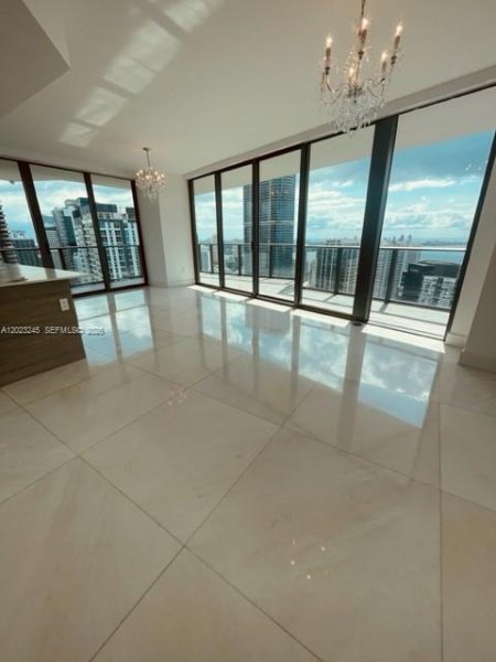 1300 S Miami Ave #4001 Miami, FL 33130
