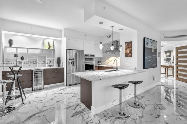 333 Las Olas Way #1207 Fort Lauderdale, FL 33301
