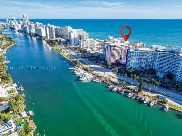 5225 Collins Ave #914 Miami Beach, FL 33140