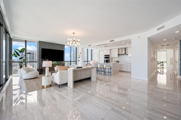 100 E Las Olas Blvd #3201 Fort Lauderdale, FL 33301