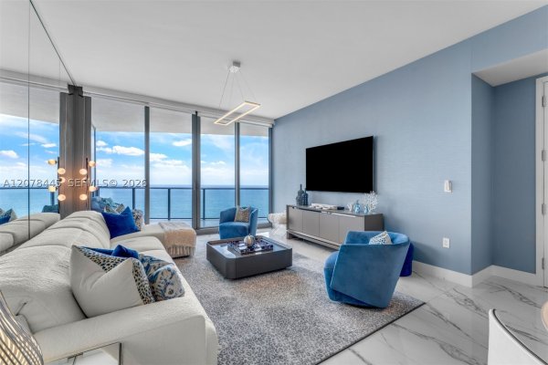 15701 Collins Ave #3803 Sunny Isles Beach, FL 33160