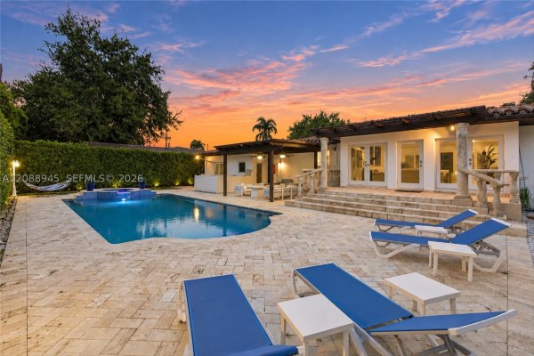 1550 Trevino Ave Coral Gables, FL 33134