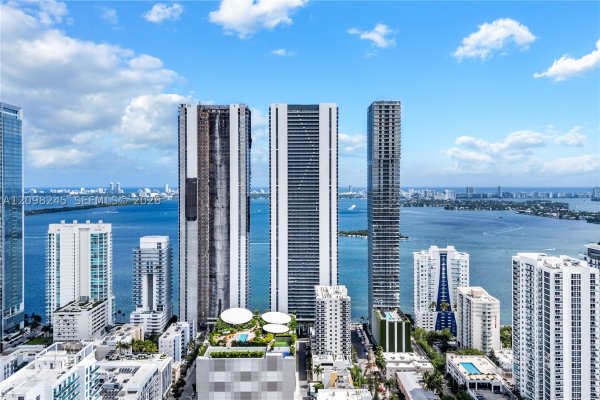 700 NE 24th St #5401B Miami, FL 33137
