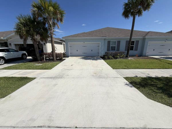 845 Persimmon Fort Pierce, FL 34981