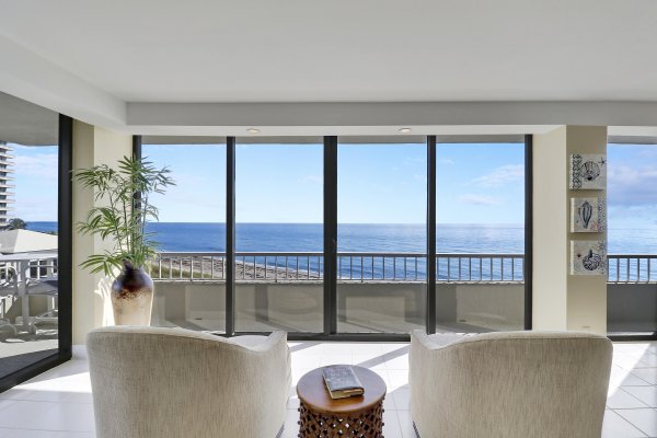 5510 N Ocean #4C Singer Island, FL 33404