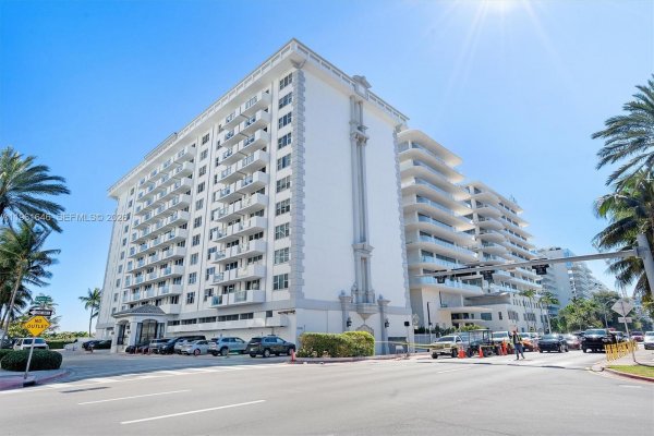 9195 Collins Ave #309 Surfside, FL 33154