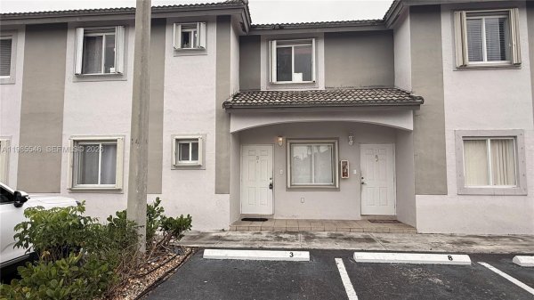 5795 NW 109th Ave #3 Doral, FL 33178