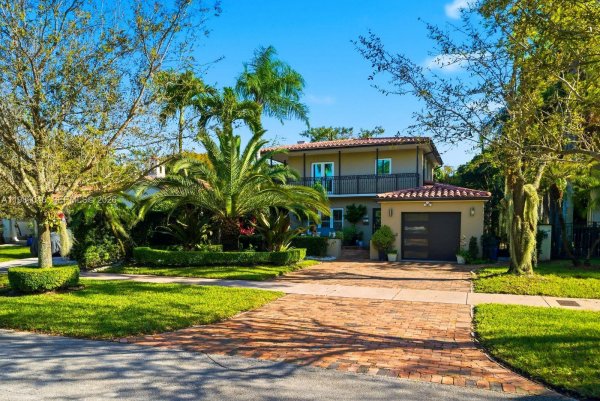 430 Candia Ave Coral Gables, FL 33134