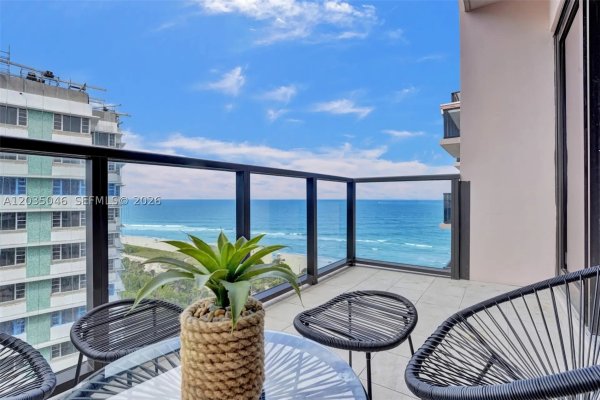 5225 Collins Ave #1606 Miami Beach, FL 33140