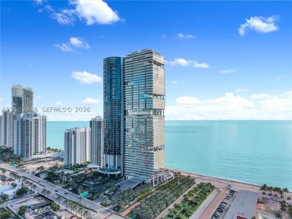 18501 Collins Ave #1501 Sunny Isles Beach, FL 33160