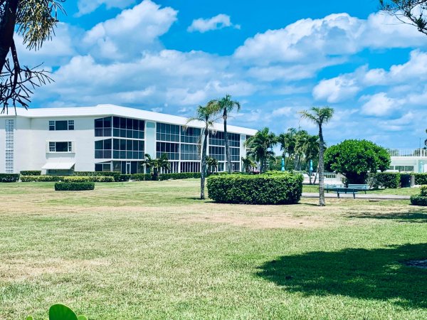 100 Waterway #A304 Tequesta, FL 33469