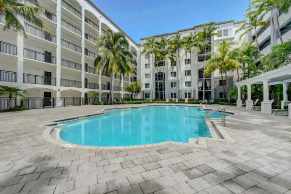 1660 Renaissance Cmns Blvd #2627 Boynton Beach, FL 33426