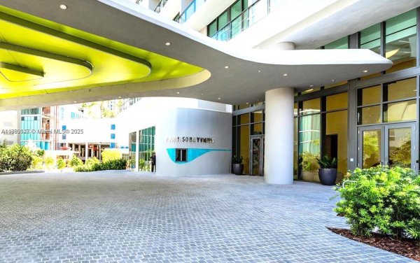 501 NE 31st St #3410 Miami, FL 33137