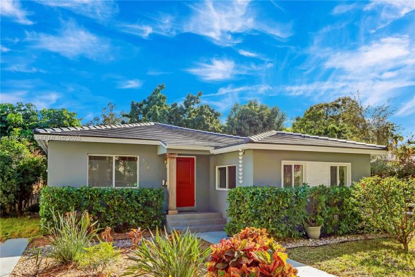 438 Mendoza Ave Coral Gables, FL 33134