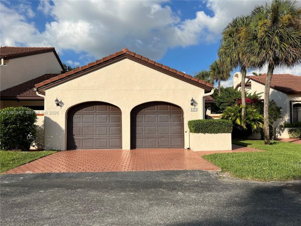 9331 NW 48th Doral Ter Doral, FL 33178