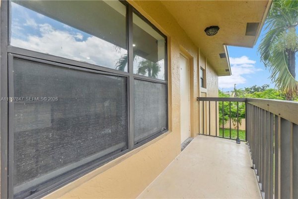 6690 W 26th Ct #23-16 Hialeah, FL 33016