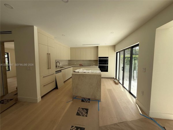 118 Sarto Ave Coral Gables, FL 33134