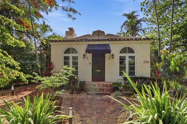 1215 Madrid St Coral Gables, FL 33134