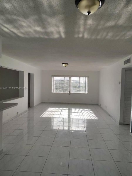 200 NE 12th Ave #1C Hallandale Beach, FL 33009