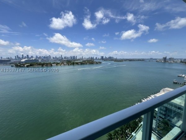 650 West Ave #2109 Miami Beach, FL 33139